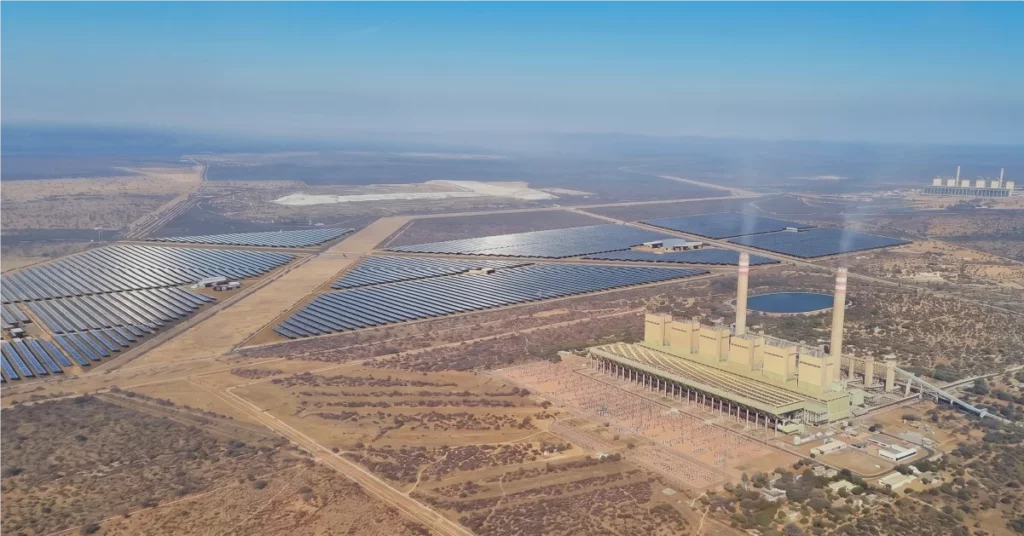 SolarAfrica expands its utility-scale portfolio by acquiring the 1.5 GW Nyakallo Solar & Battery Project in Limpopo to power SA businesses.